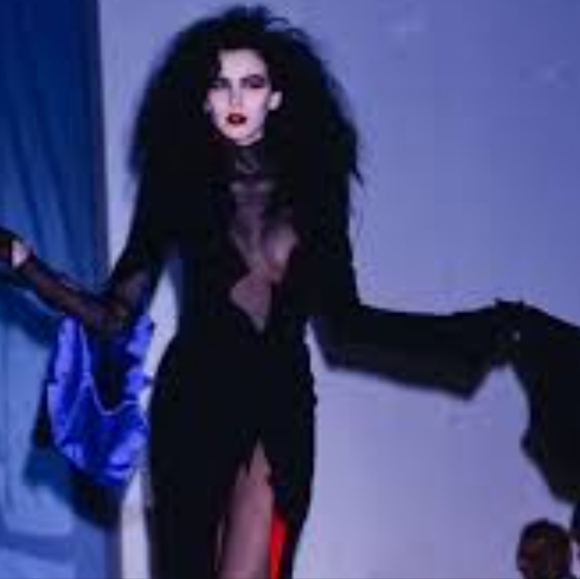 📜 - Picture 3 of 6